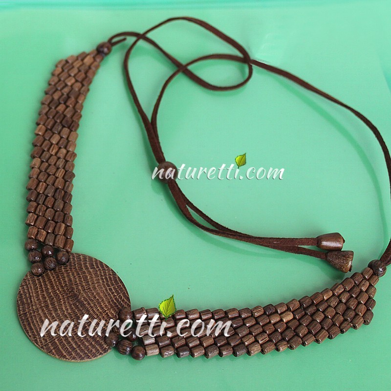Amulett aus sibirischer Birkenrinde Amulett aus sibirischer Birkenrinde