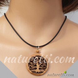 Halskette aus Holz